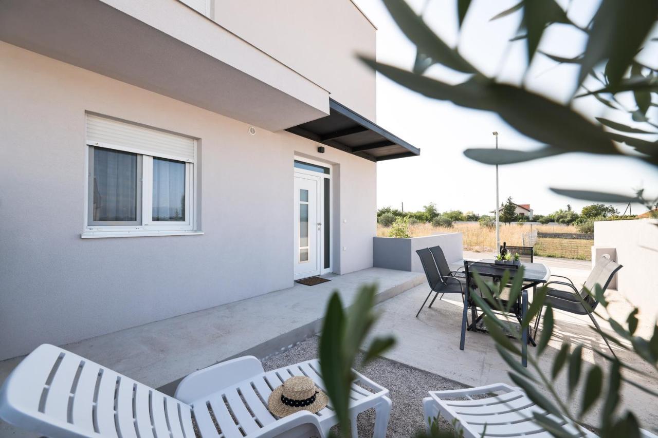 Duo Soles - Apartments With Private Parking Near Zadar Murvica  Exteriör bild